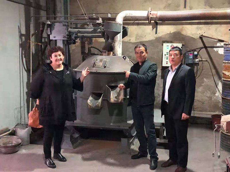 使用電弧爐時應(yīng)注意哪些問題？